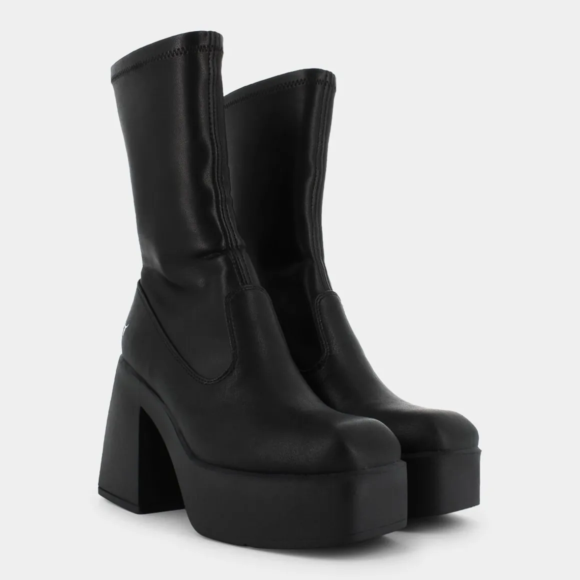 WINDSOR SMITH BADDEST-- TRONCHETTI NERO Flash Sale