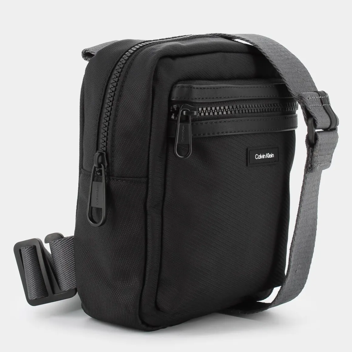 CALVIN KLEIN 11639-BEHESSENTIALBLACK- TRACOLLE NERO Cheap