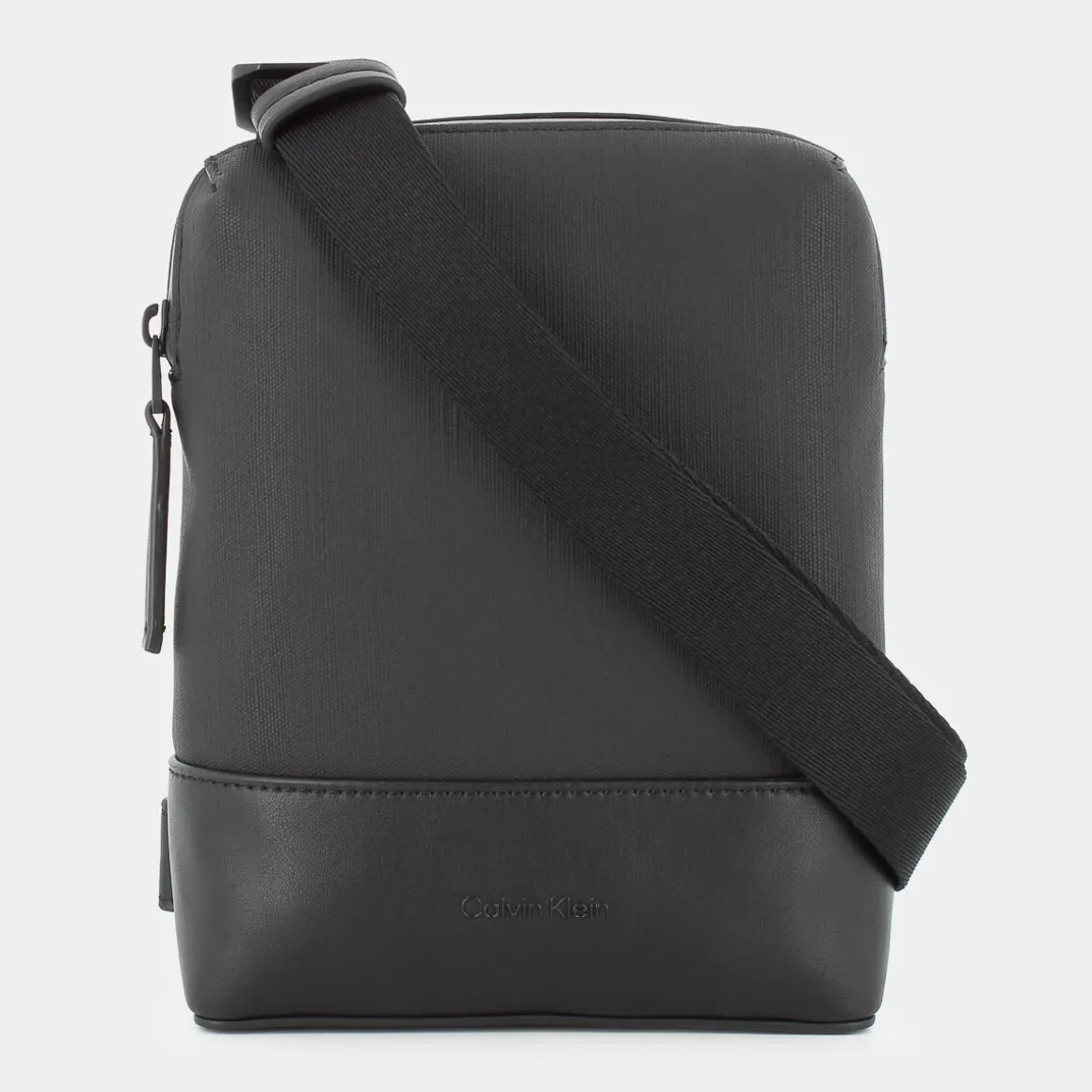 CALVIN KLEIN 12516-BEHTECH SENSUAL REPORTERBLACK- TRACOLLE NERO Store