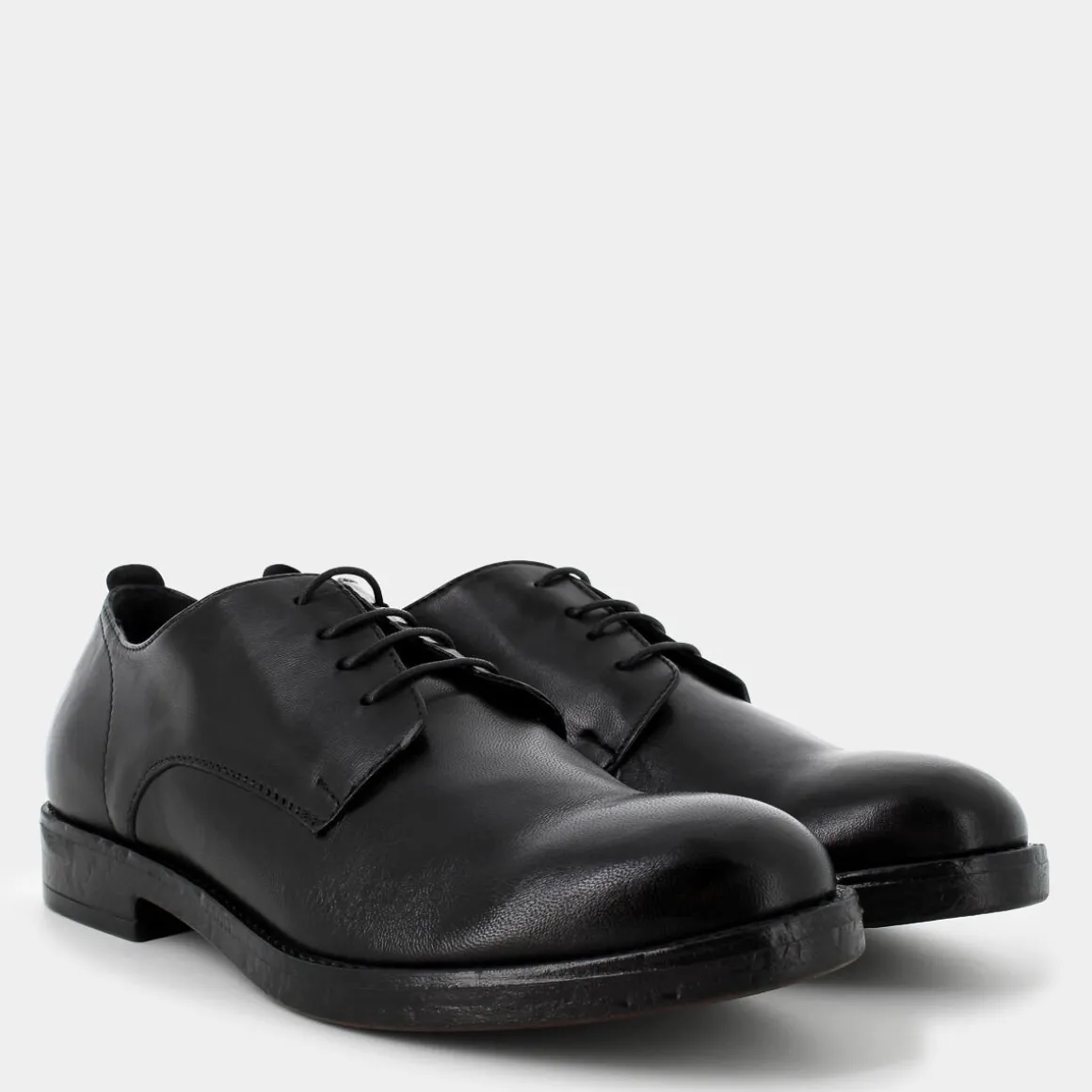 OSCAR&THAIS CO-I24U-04-- STRINGATE NERO Store