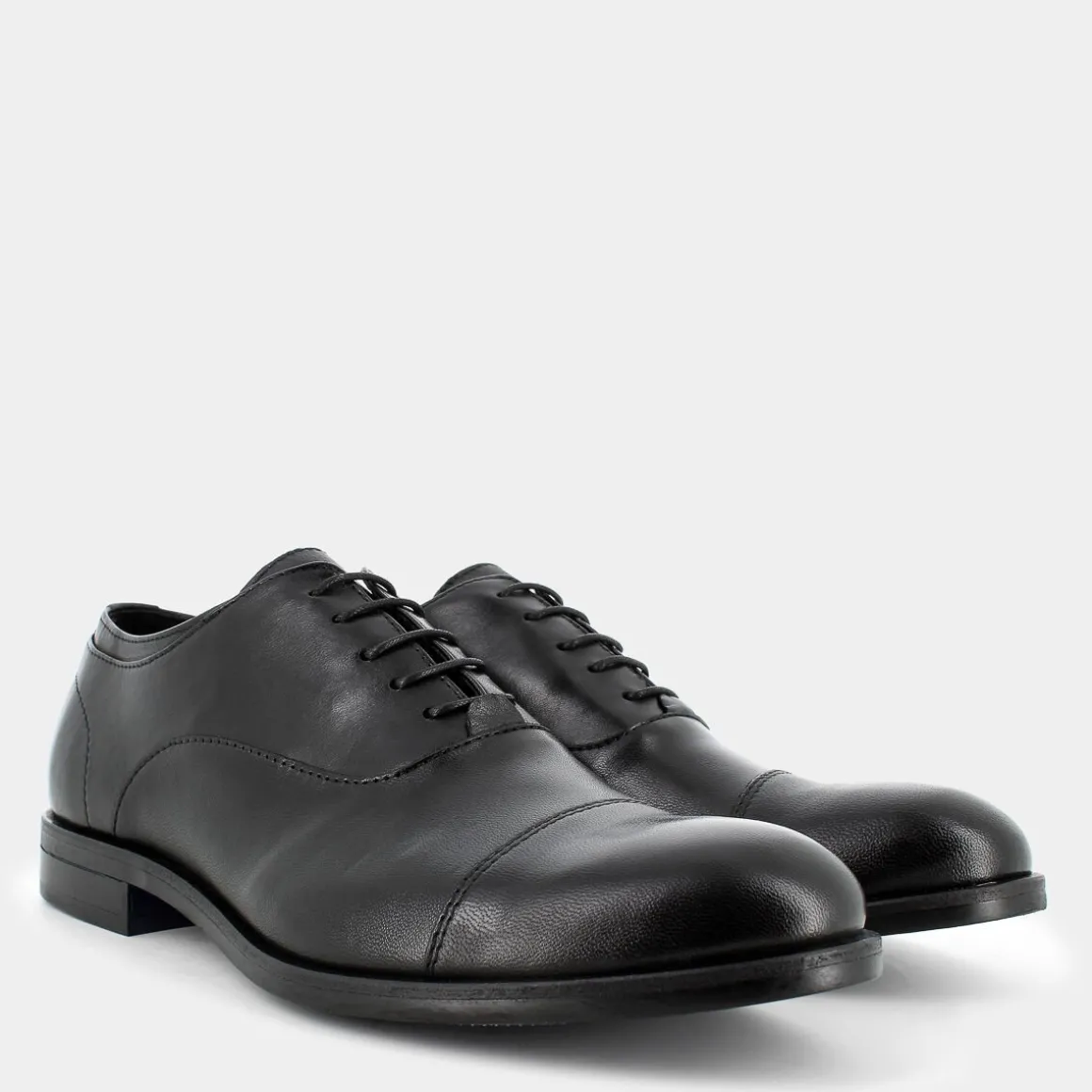 OSCAR&THAIS CO-I24U-03-- STRINGATE NERO Best