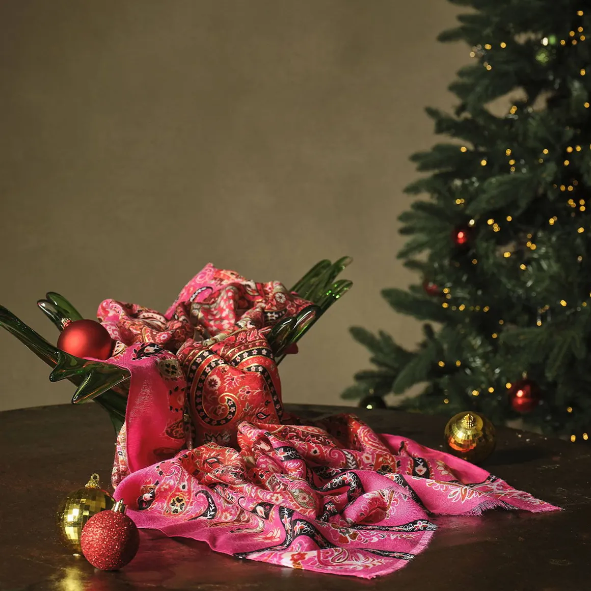 SHEEN TW-I24-01 FUXIA- PICCOLA PELLETTERIA FANTASIA New